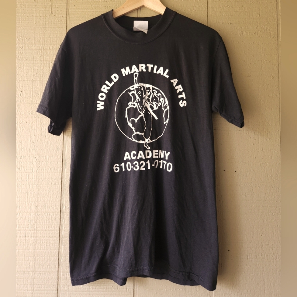 Super soft vintage graphic tshirt